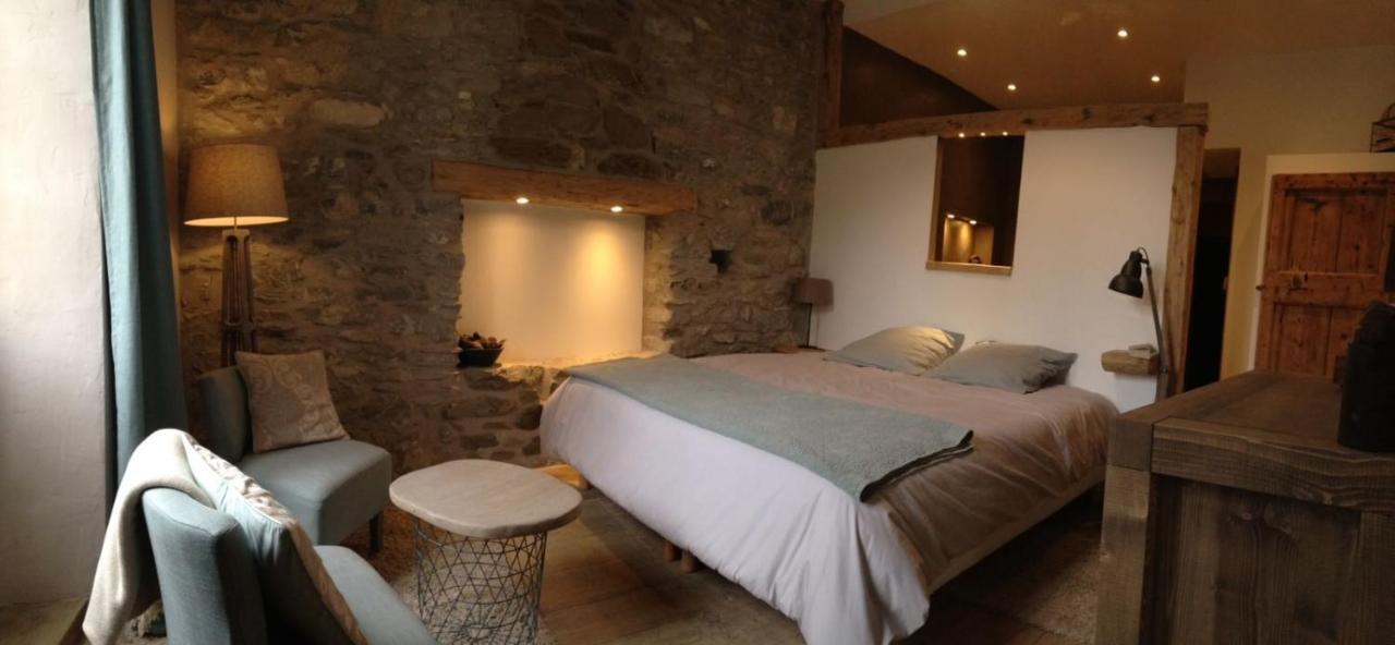 Bed and Breakfast Le Val D'Ailleurs Jausiers Exterior foto