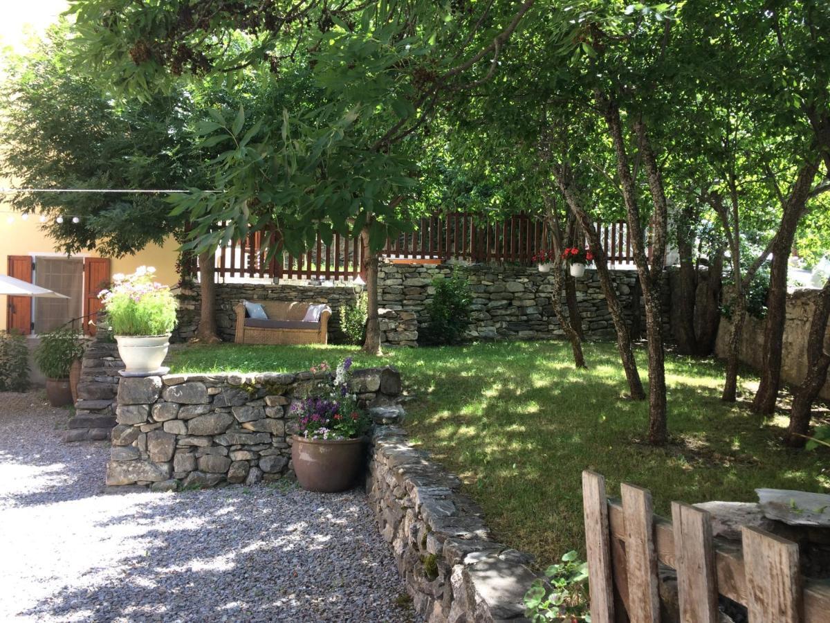 Bed and Breakfast Le Val D'Ailleurs Jausiers Exterior foto